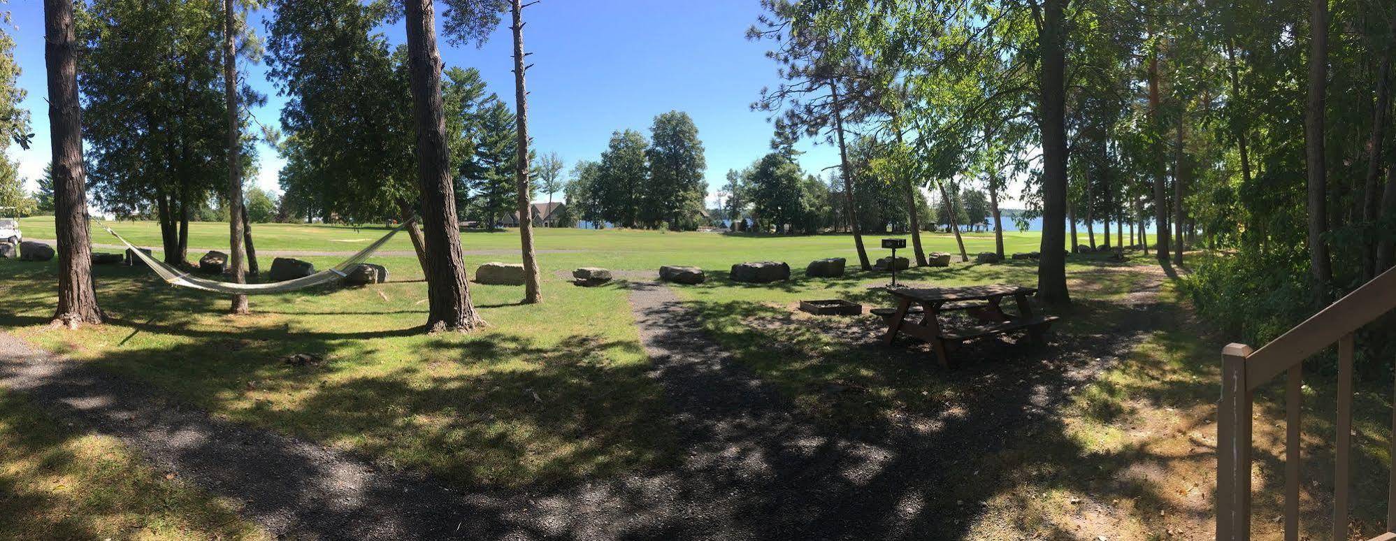 Bluff Point Golf Resort 플래츠버그 외부 사진